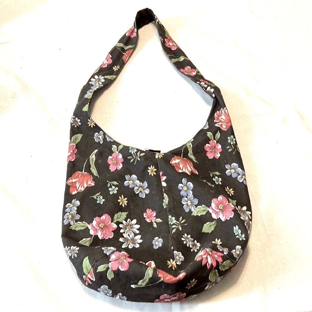 ⭐️ Gitano sling sac hobo overnight bag spacious shoulder bag crossbody bag